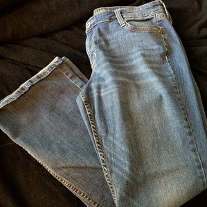 Boot cut jeans